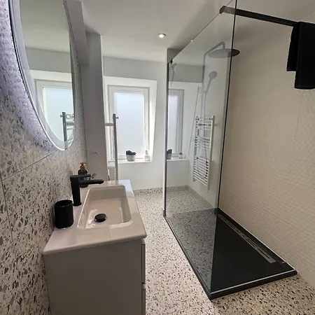 La Mansarde, Climatise En Centre Apartment